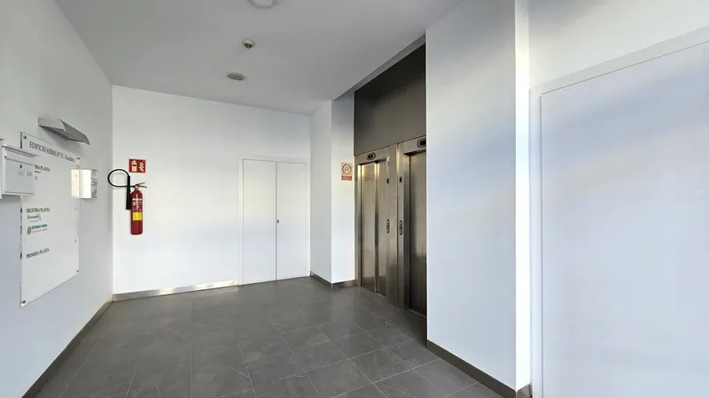 AL-JHRE061 – Brand new – Open-plan office of 86 m² on Gran Vía Asima — photo 12