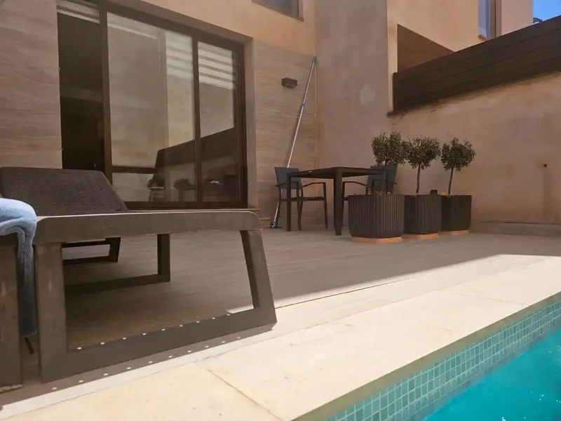 DIRECTO DEL PROPIETARIO, CHALET ADOSADO EN EL CENTRO DE SA CABANETA, MUY TRANQUILO Y CON TODOS LOS SERVICIOS, GARAJE PARTICULAR INDEPENDIENT — photo 1