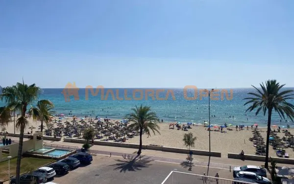 Small hotel with tourist license for sale in Cala Millor — photo 1
