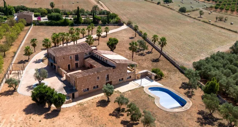 Grosse Finca bei Binissalem – Exklusives Chalet mit großem Grundstück im Herzen Mallorcas — photo 1
