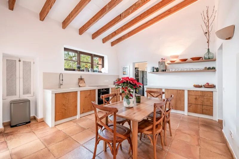 Felanitx full of character country property for sale with good rental potential and sunny terraces — photo 9