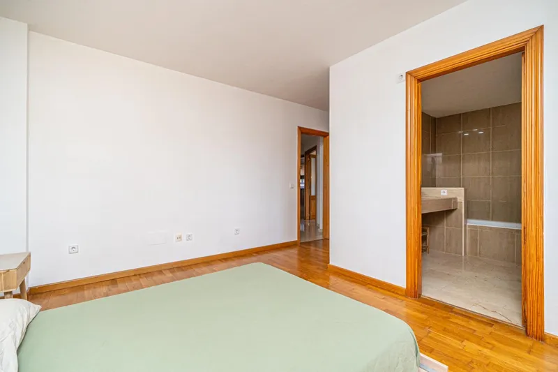 Three-bedroom flat in Inca — photo 11