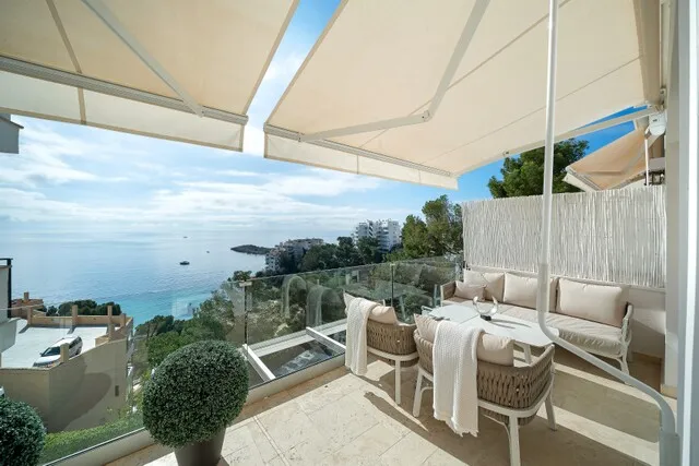Charming apartment with sea views for sale in Illetes, Southwest Mallorca — photo 5