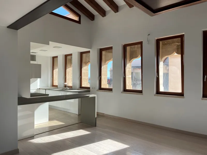 Duplex penthouse with terraces and sea views, 2 bedrooms, 2 bathrooms, La Calatrava, Palma — photo 8