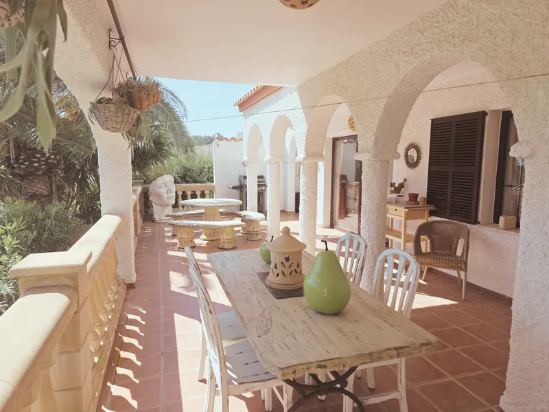 Mediterranean house with pool and sea access — photo 7