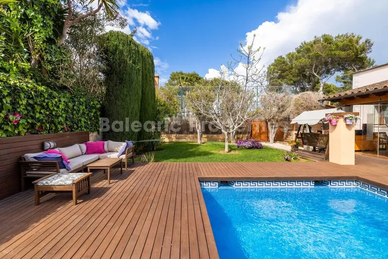 Family home with private garden and pool for sale in Port Adriano, Mallorca — photo 3