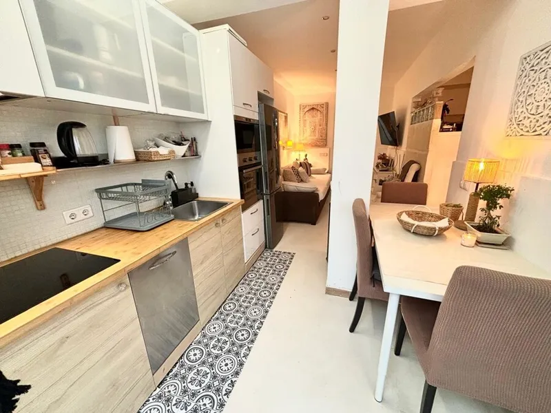 Stunning Ground Floor Apartment with Outdoor Space near Santa Catalina — photo 7