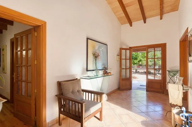 Natural stone finca in Llucmajor — photo 6