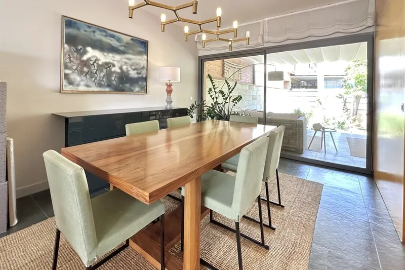 Elegant townhouse with garden and sea views in El Molinar — photo 5