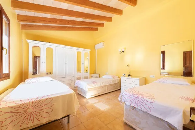 Mediterranean finca with panoramic views for sale in Felanitx, Southeast Mallorca — photo 11