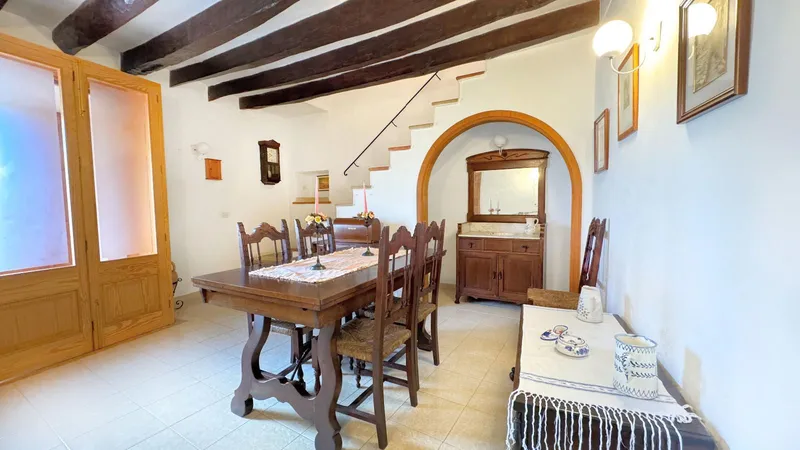House to renovate in the center of Pollensa — photo 1