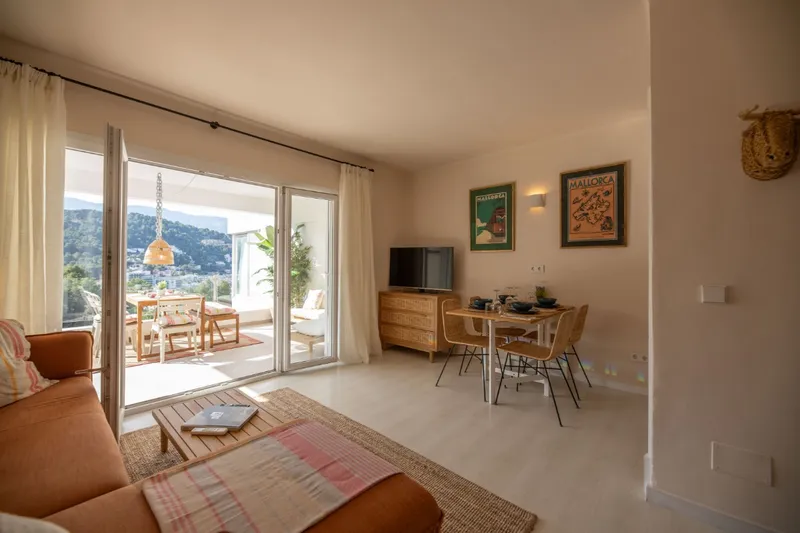 Stunning apartment with terrace in Port de Sóller — photo 9