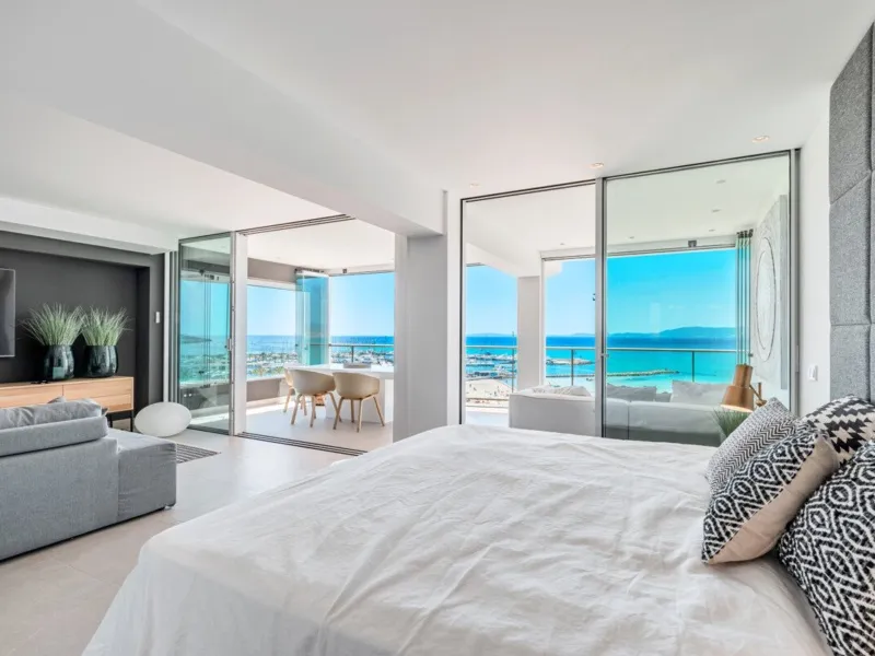 Luxury apartment on the seafront with panoramic views over Playa de Palma. - Playa de Palma - 3 Bedrooms, 125 m² — photo 10