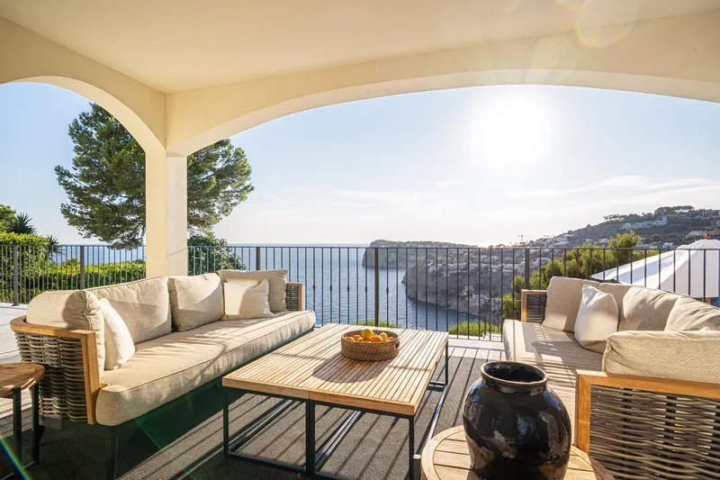 Exclusive Modern Finca-Style Villa with Spectacular Sea Views in Andratx — photo 3