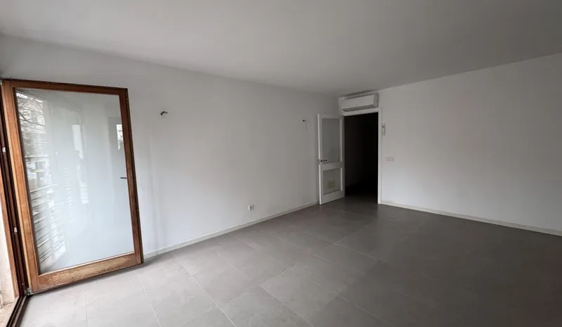 First floor new build ready to move in — photo 6