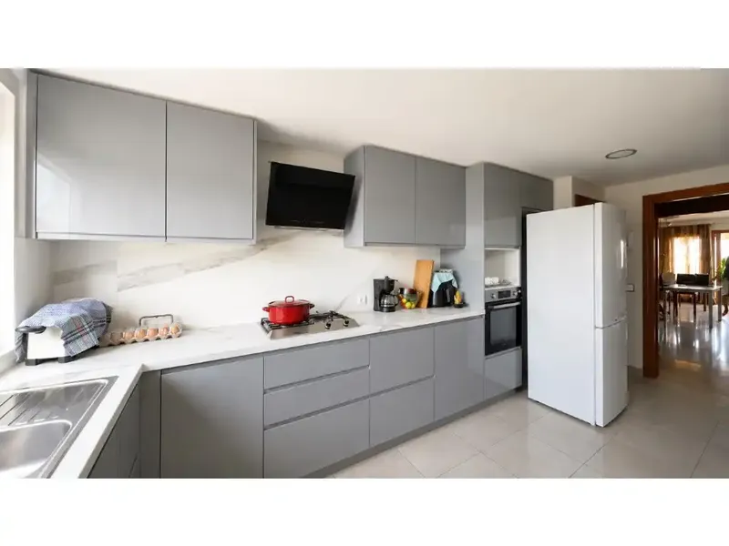4-bedroom apartment in the center of Son Ferriol €635,000 — photo 4