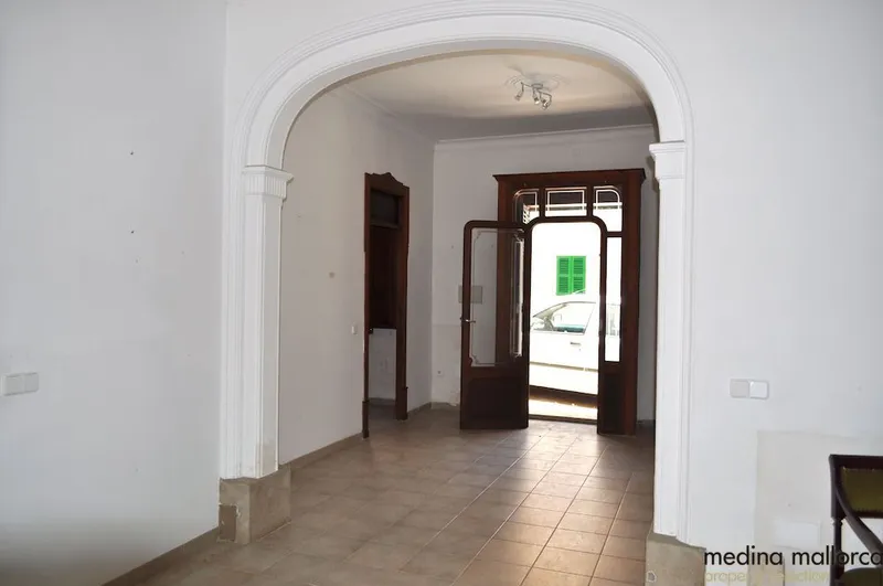House in Sant Joan with preliminary project for urban hotel — photo 4