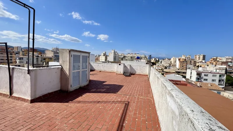 Mallorca Next Properties - Apartment with large communal terrace in Santa Catalina — photo 6