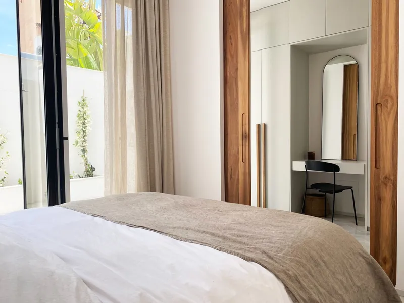 Boutique style townhouse near Santa Catalina — photo 4