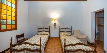 Real Estate Picture 0 Ref. No. 83351 — photo 9
