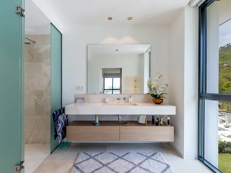 New build penthouse with sea view in Peguera — photo 7