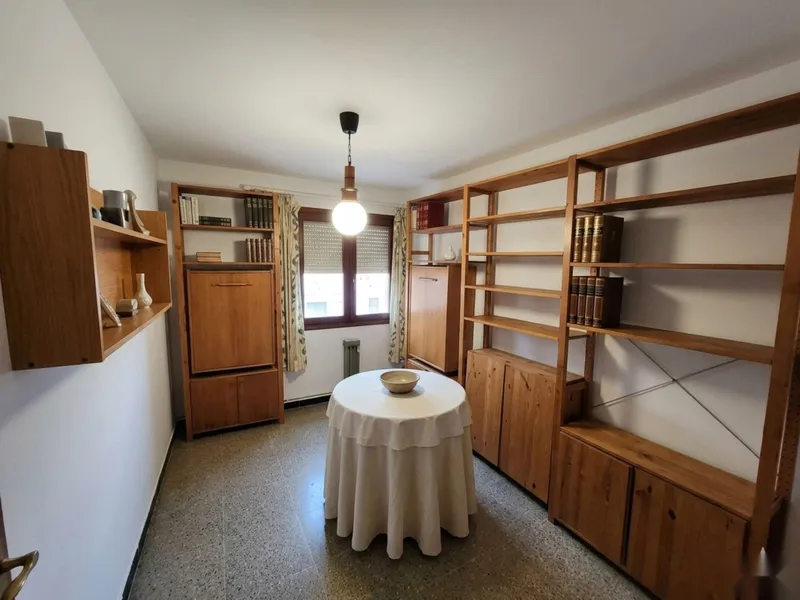 Spacious flat with lift and parking in central Palma — photo 10