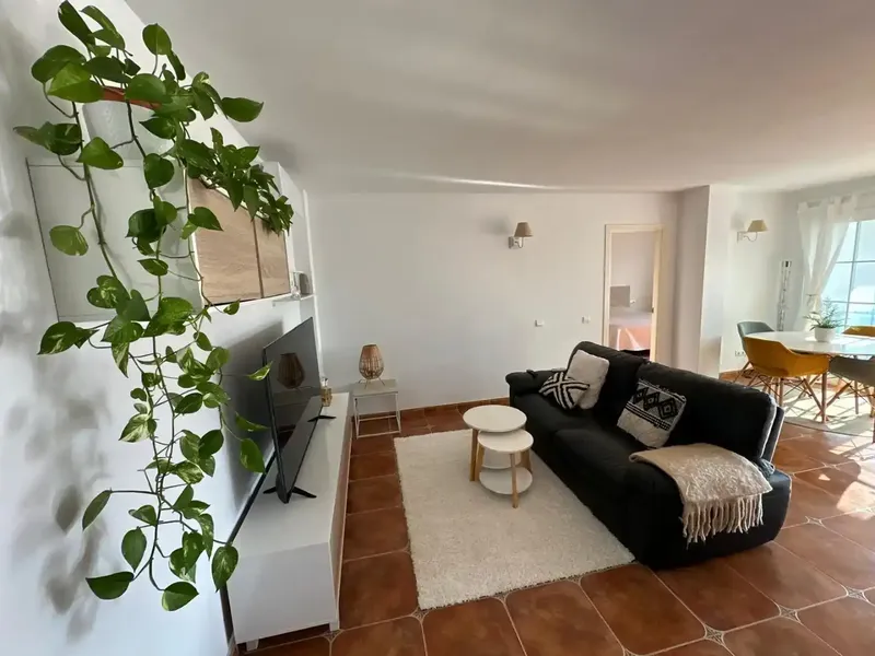 Se alquila ático en zona residencial con piscina comunitaria y jardines en Puigderrós, Llucmajor, a 20 minutos de Palma y 10 del aeropuerto  — photo 1
