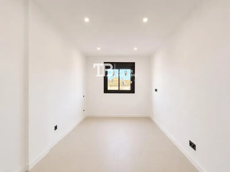 Taylor Building offers this exclusive one-bedroom apartment with bathroom and balcony, located in the quiet area of Son Ferrer, Calvià, Balearic Islands — photo 5