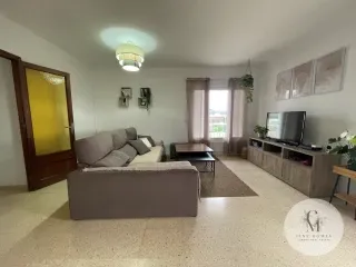 Exclusive opportunity - Apartment in Puerto Pollença with balcony, garage and unbeatable location — photo 5