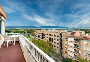 Penthouse with Clear Views next to Ocimax — photo 1