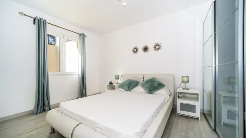 Attractive modern villa, with lovely sea views, in a tranquil location just minutes’ walk to the fine sandy beaches of Portals Vells – for sale — photo 12