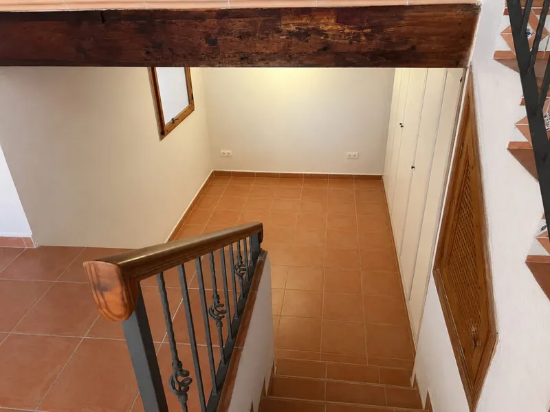 Commercial in Palma de Mallorca — photo 11
