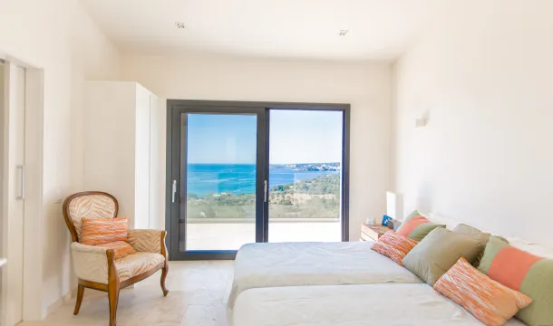 Renovated villa with spectacular views in Costa d'en Blanes — photo 7