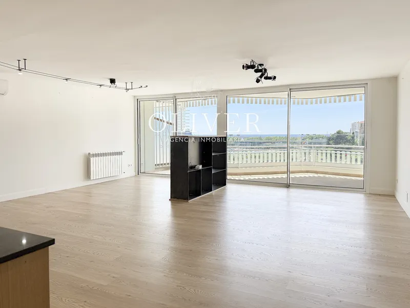 Apartment with sea views on Paseo Marítimo — photo 6