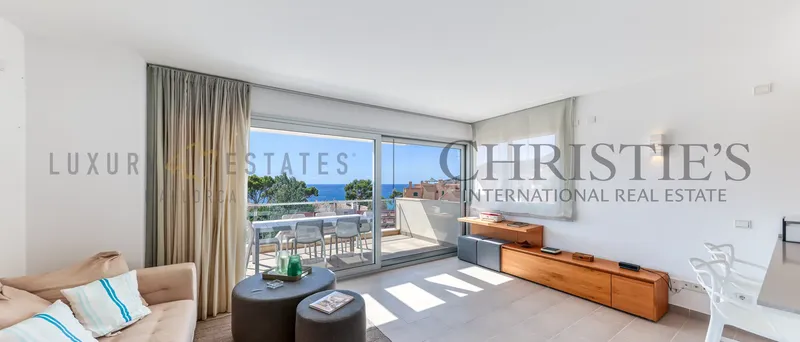 Penthouse in Mallorca with sea view in Camp de Mar near Port Andratx — photo 1