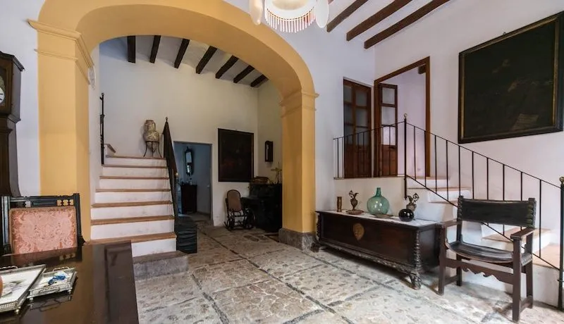 Townhouse in the heart of Soller with garden — photo 1
