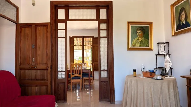 Apartment in Palma de Mallorca, La Vileta area — photo 3