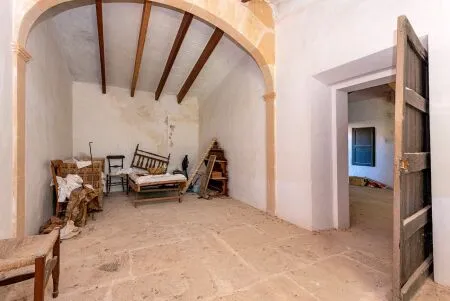 Rustic property - Algaida, built surface 1900 m2, plot surface 540000 m2, 1 bathroom — photo 12