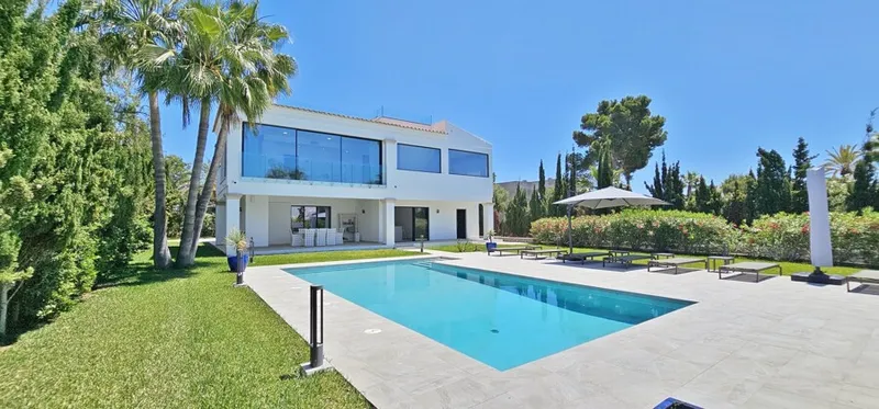 Villa with Garden and Pool close to the Sea in Porto Petro — photo 5