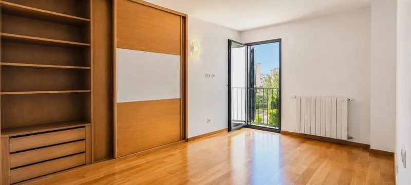 Exclusive apartment with terrace in a high-end residential complex in Sa Teulera — photo 4