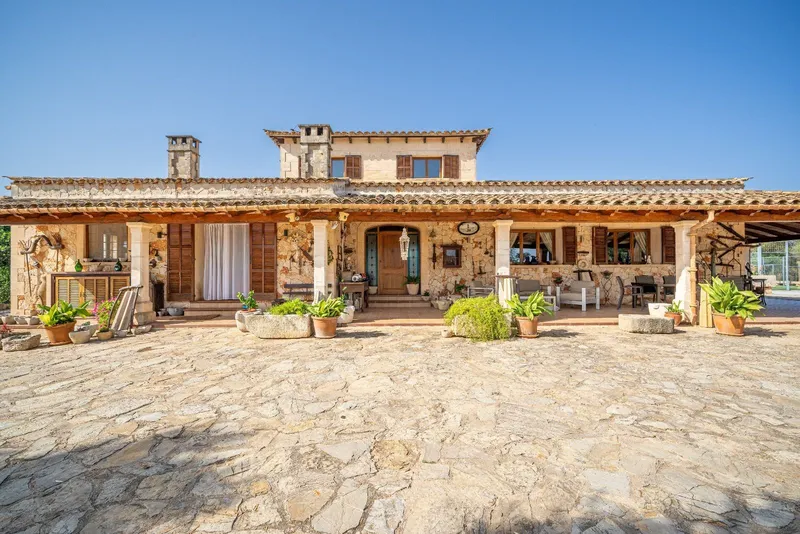 Spectacular detached chalet in Santa Margalida — photo 2