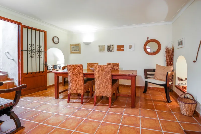Exclusive Listing.- Renovated Stone Facade Town House near the Famous Calvario Steps — photo 5