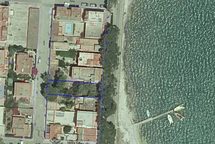 Porto Colom, property on the seafront G02971 — photo 5