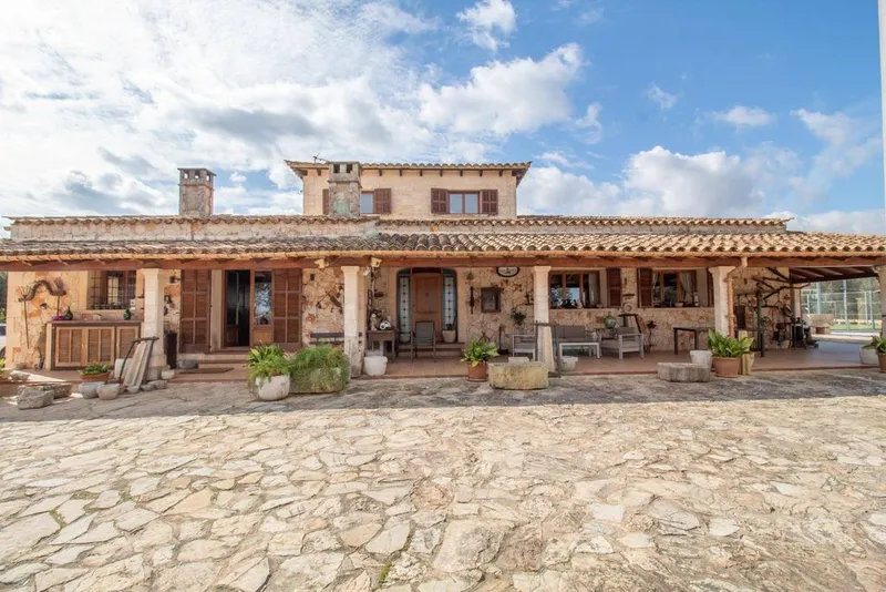 Villa in Can Picafort, Province of Balearic Islands — photo 1