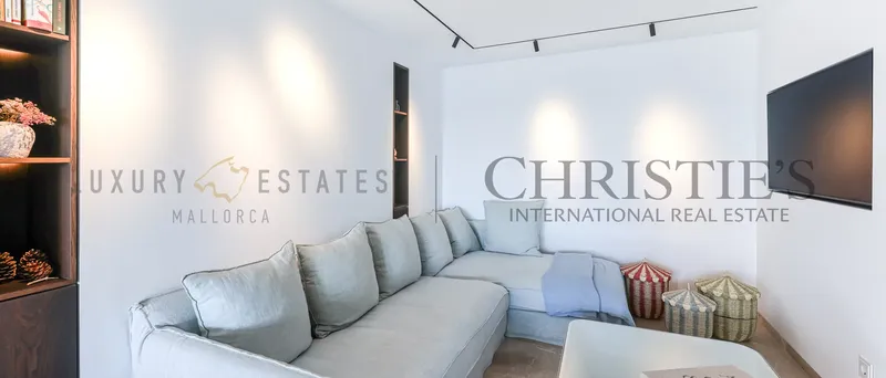 Modern renovated apartment in Puerto Portals with large terrace and harbor view — photo 9