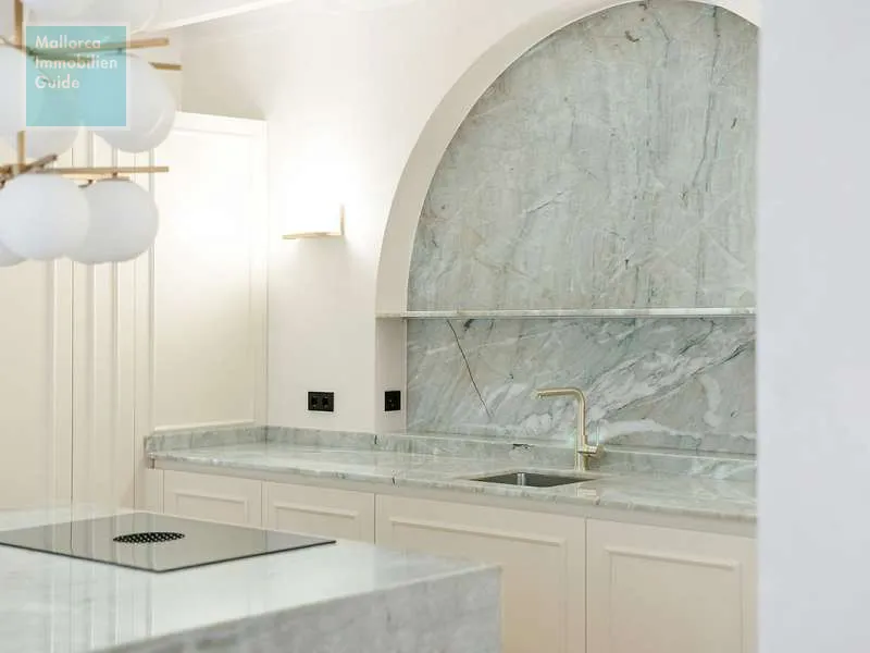 Palma de Mallorca, luxurious penthouse with terrace — photo 6