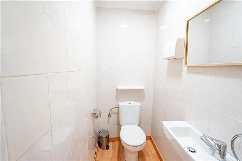 Commercial premises of approx. 70m² in the Valldemossa Road area — photo 5