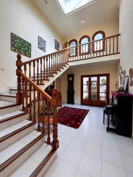 Mediterranean villa with views, pool and large plot — photo 2