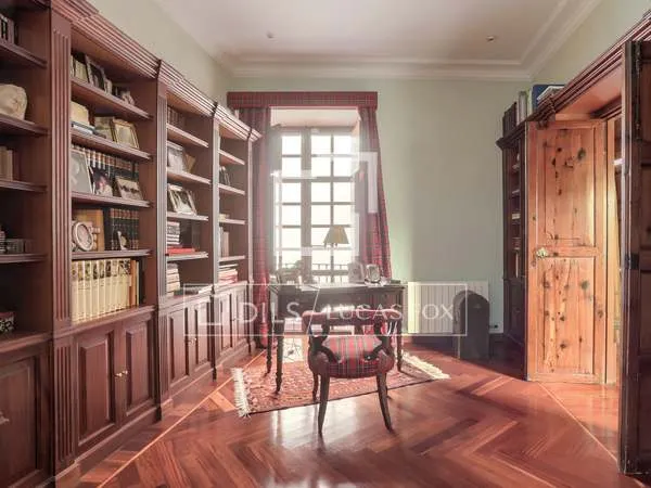 735m² castle / palace with 110m² terrace for sale in Palma de Mallorca — photo 9