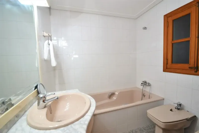 Large village house for sale, located directly in the center of Muro — photo 12